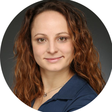 Mgr. Andrea Halgošová